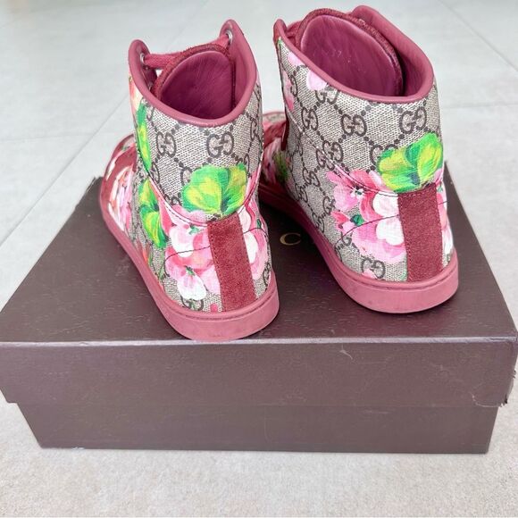 Gucci Coda Bloom GG Monogram High Tops Sneakers Red Suede Floral EU 38.5 US 8.5 - Picture 10 of 10